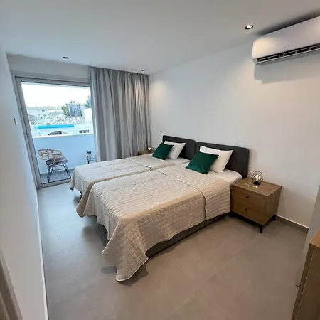 Apartman Living Boutique Adults Only Ajía Nápa