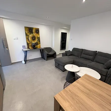 Living Boutique Adults Only Apartman *