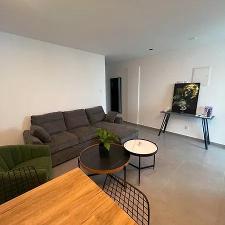 Living Boutique Adults Only Apartman